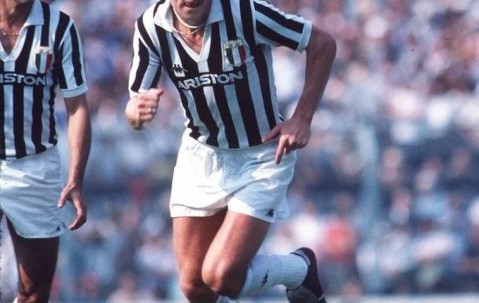 PG-莱万多夫斯基赛事官方发布绝杀新规，中国队争议不断！的简单介绍