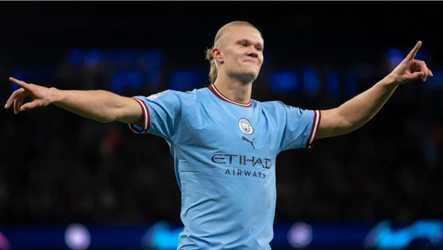  莱温斯基细节描写 